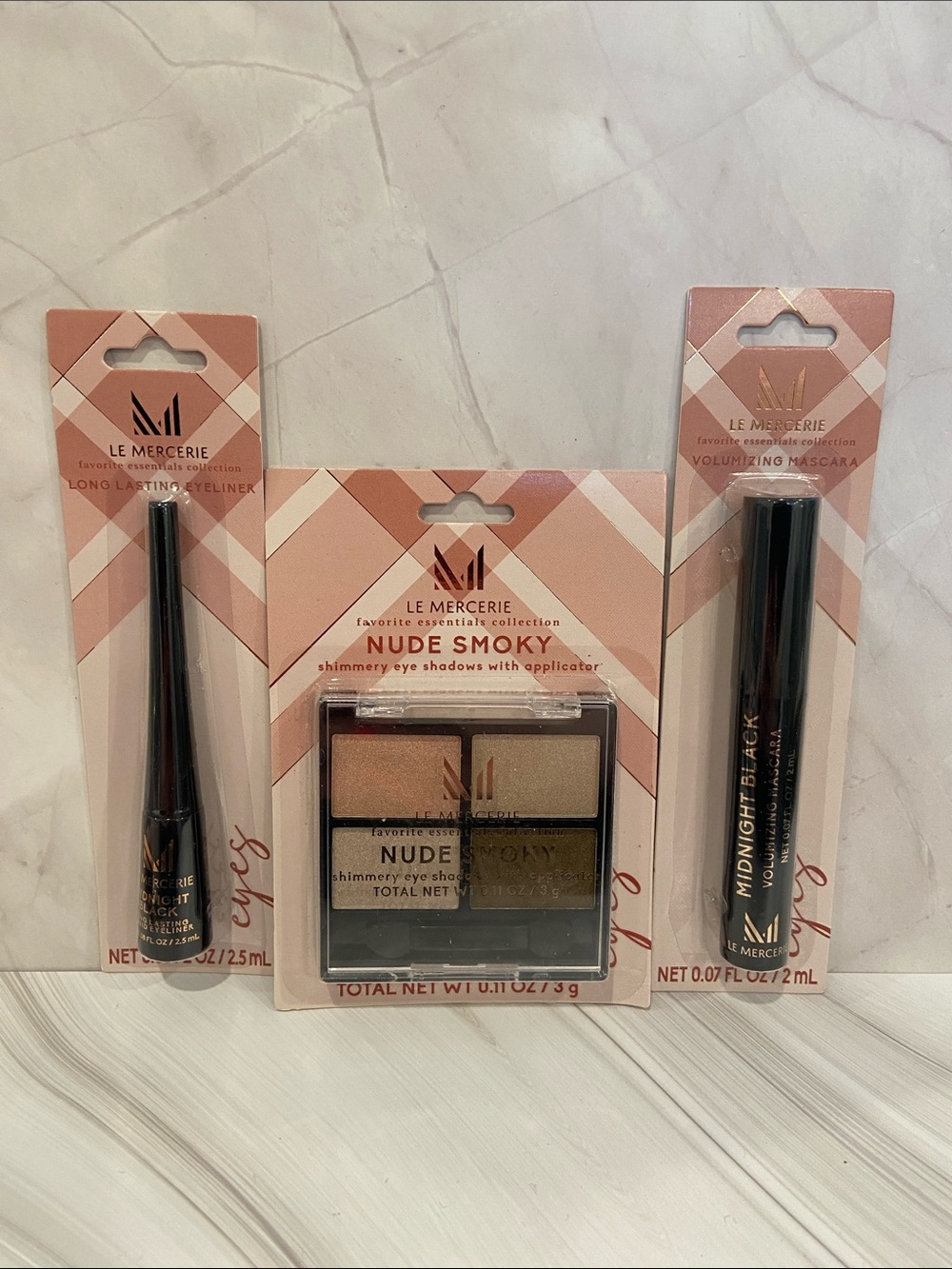 Le Mercerie Nude Smoky Shimmery Eyeshadow Palette, black eyeliner & mascara
